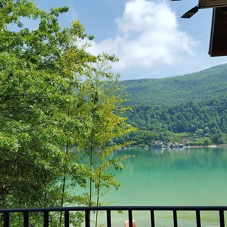 Hotel Les Sirenes à Lepin-le-Lac Extérieur photo